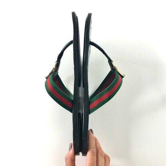 Gucci Interlocking GG Supreme Web Stripe Thong Slip On Sandals 38.5 - Picture 7 of 9